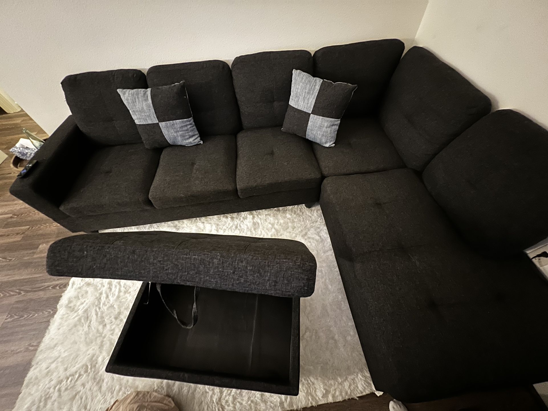 Lifestyle Sectional Sofa