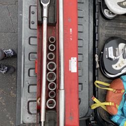 Wright Tools 1" drive torque wrench (8447)