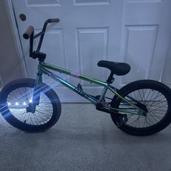  BMX bike 