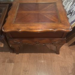 Vintage End table