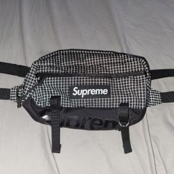 SUPREME Waist Bag/ Crossbody 