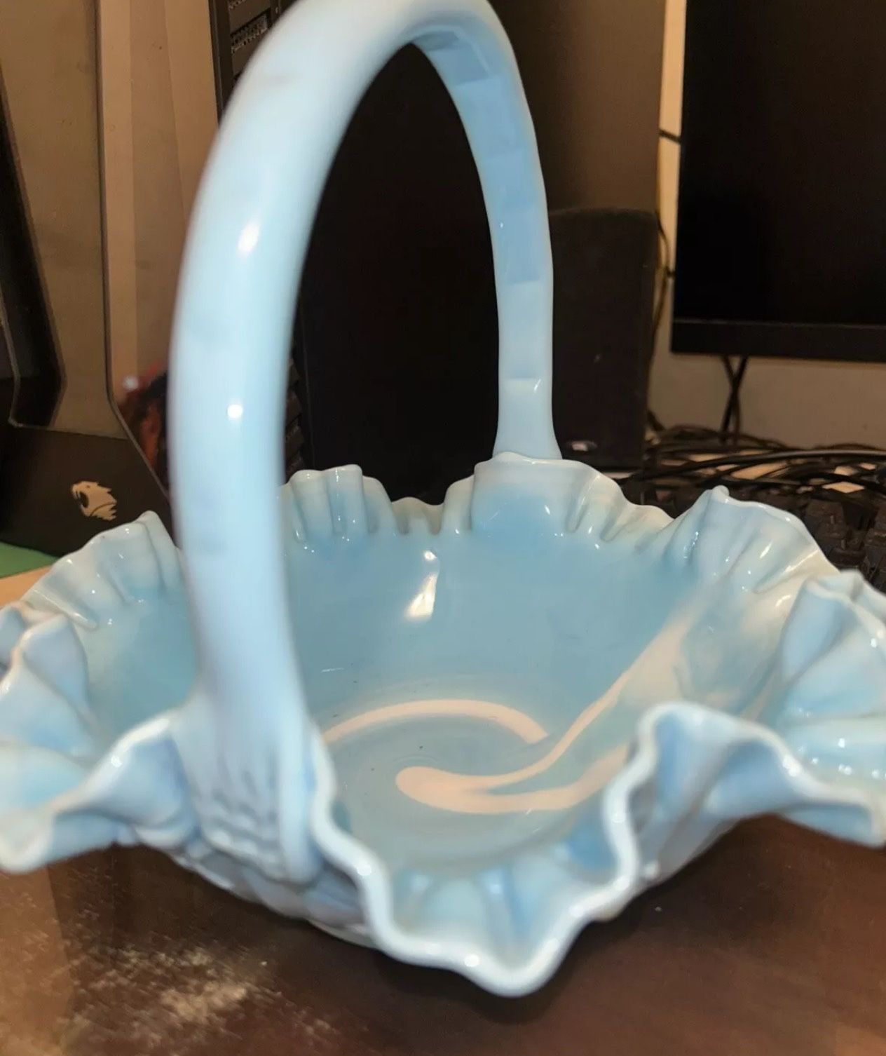 Vtg Fenton Cabbage Rose Blue Marble Slag Glass Ruffled Edge Bowl Dish Basket