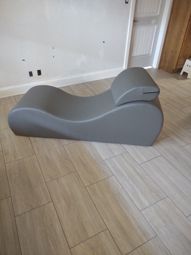 Liberator Tantric Chair (Grey)