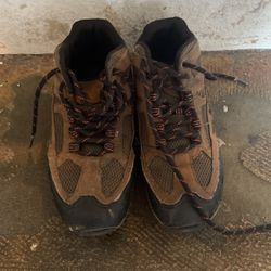 Boys Hiking Boots Size 2