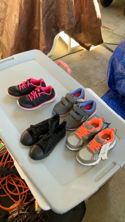 Girls shoes