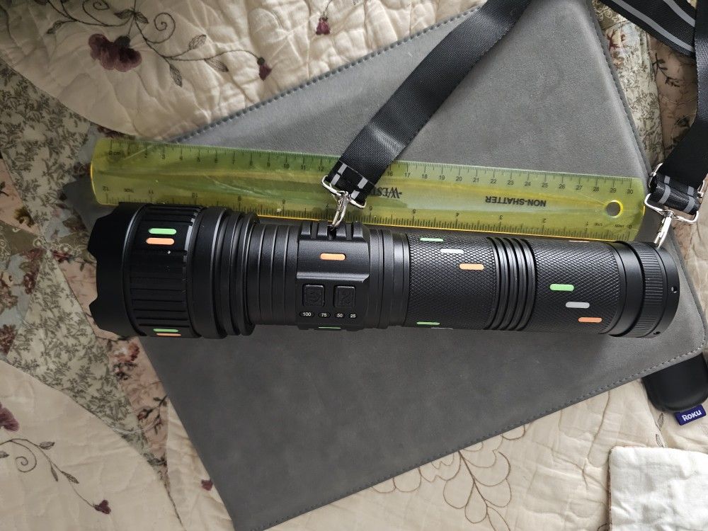 BTML (generic) Rechargeable Flashlight / Powerbank