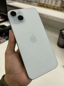 iPhone 15 plus 128gb