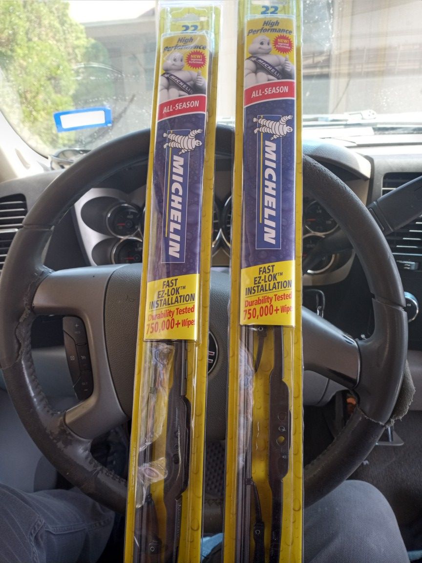 22" windshield wipers (NEW)