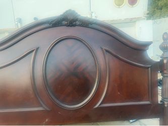King size bed