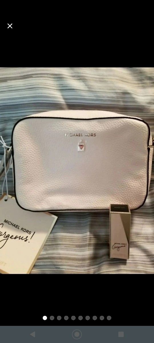 Michael Kors Camera Bag W/Travel Perfume