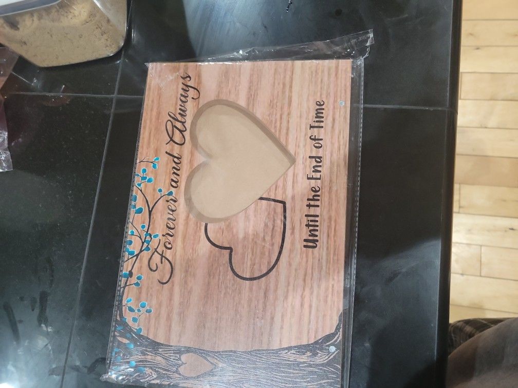 Wooden Heart Picture Frame