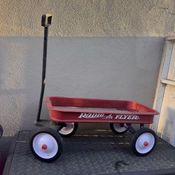 Radio Flyer Metal Wagon