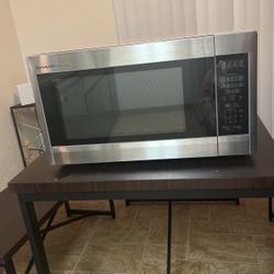 Sharp Carousel Microwave 