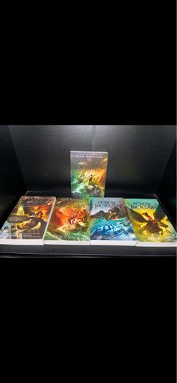 Percy Jackson and the Olympians 5-Book Set