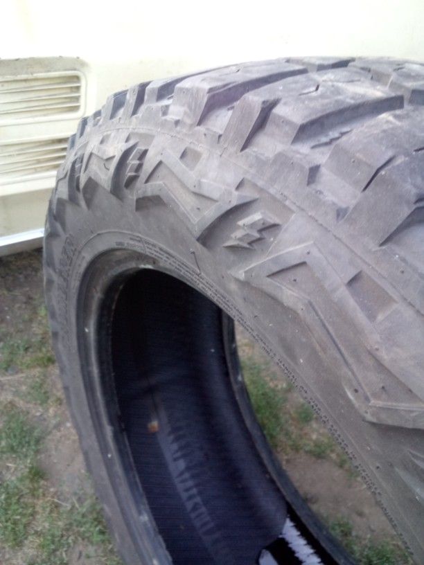 BadAss 4x4 Tires Lots a Tread only 2left