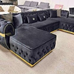 Brand New Nova Doble Chaise Black Velvet Sectional 