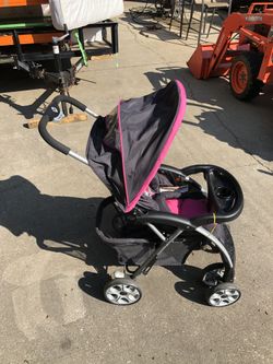 Nice baby stroller, only used a few times