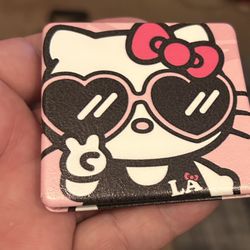 HELLO KITTY COMPACT MIRROR