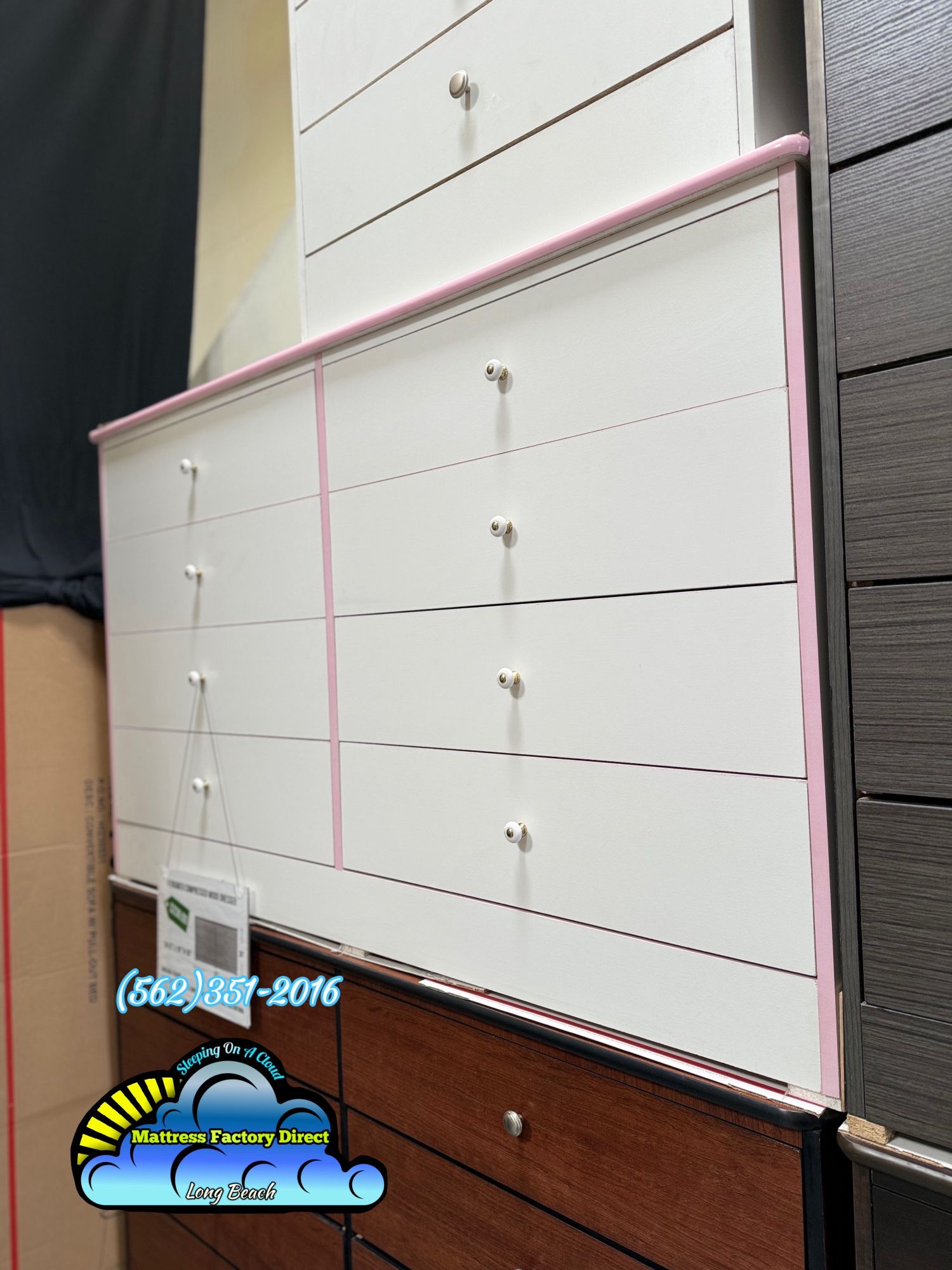 White Eight Drawer Dresser Compressed Mueble Cajonera