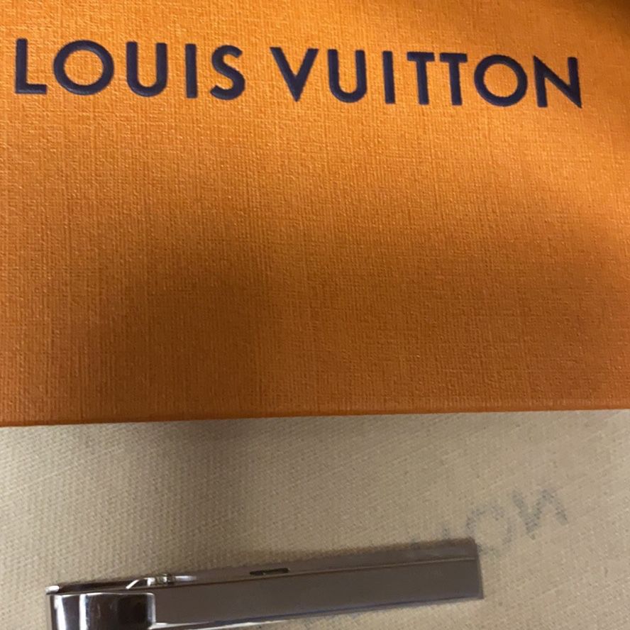 Louis Vuitton men's Tie Clip for Sale in Aubrey, TX - OfferUp
