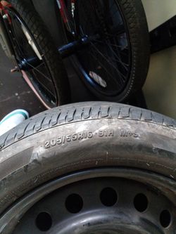 Set Of 4 Firestone Tires . 205 55r16