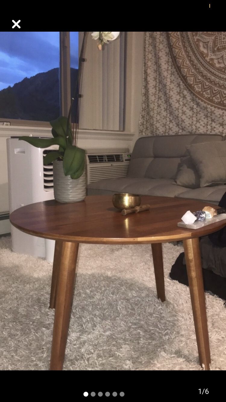 Hardwood Round Coffee Table