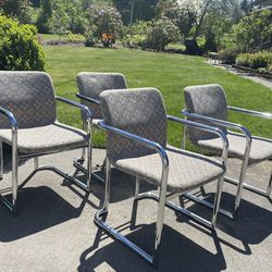 Set Of 4 Modern Deco Style Chairs 