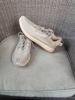Adidas Yeezy Boost 350 Sneakers