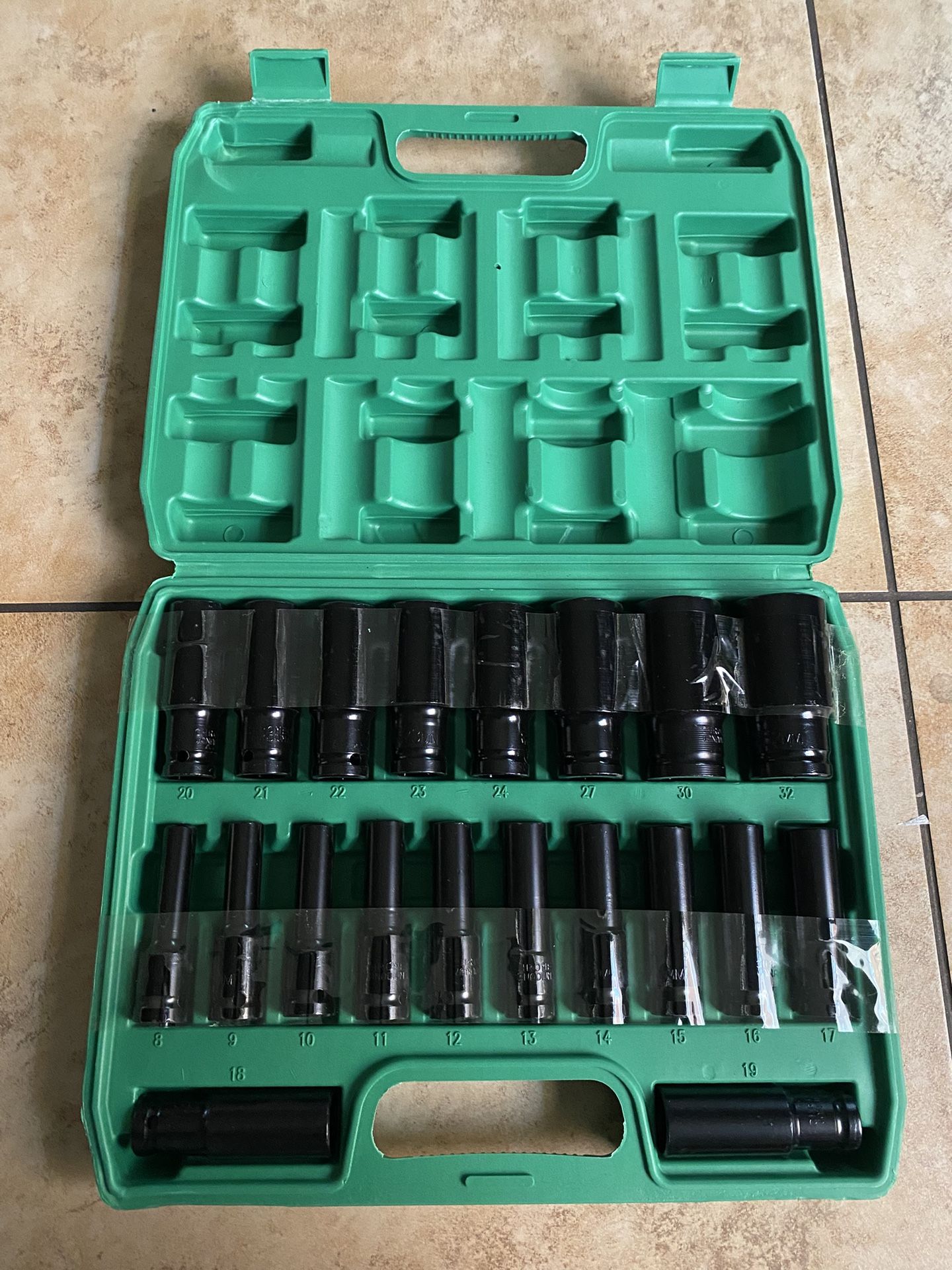 Impact Wrench Set With 1/2-inch