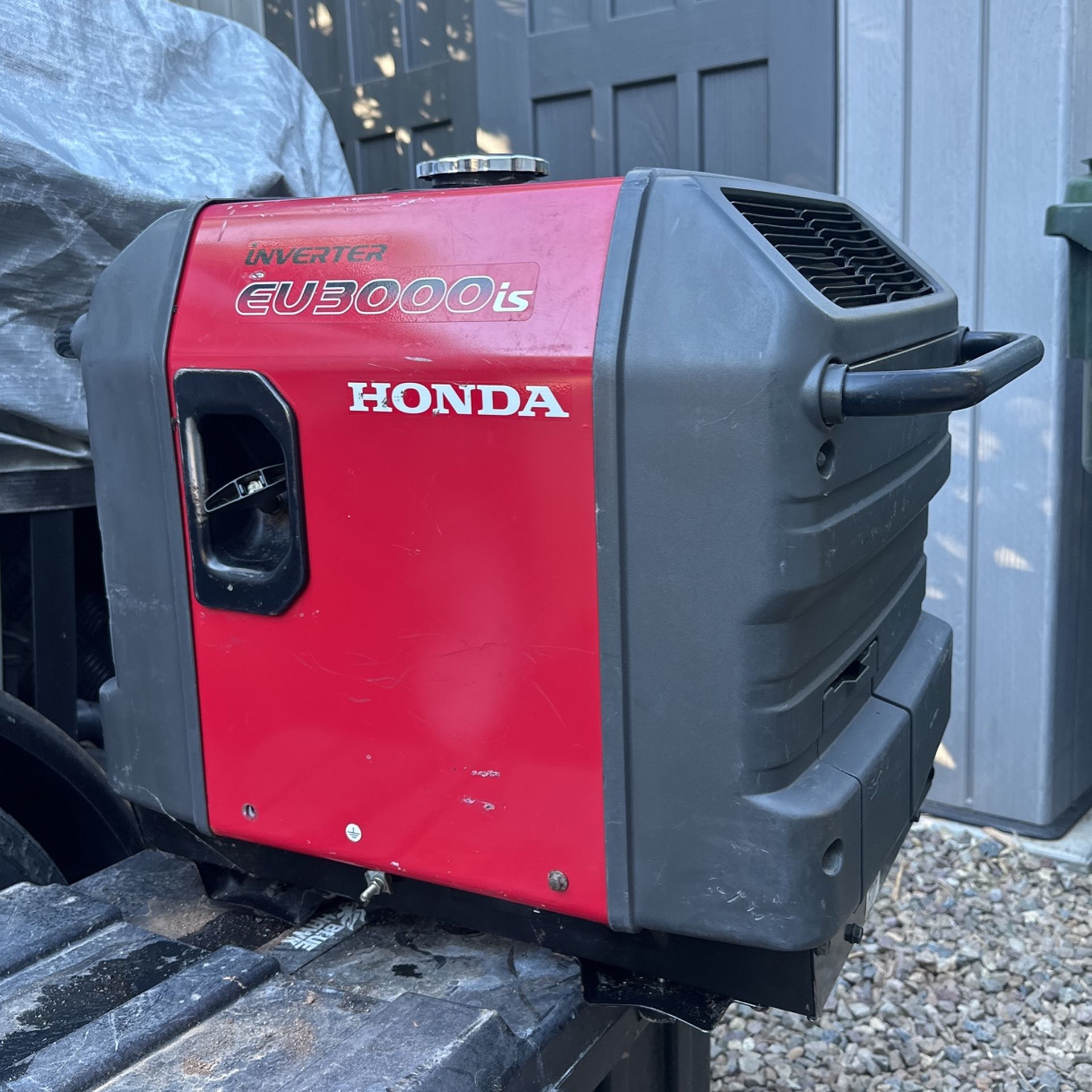 Honda Generator EU3000 for Sale in Vista, CA OfferUp