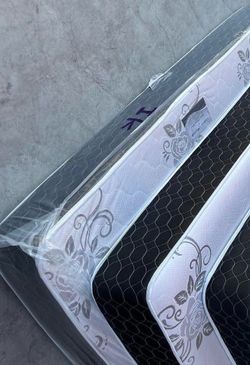 Deluxe brand Queen size set