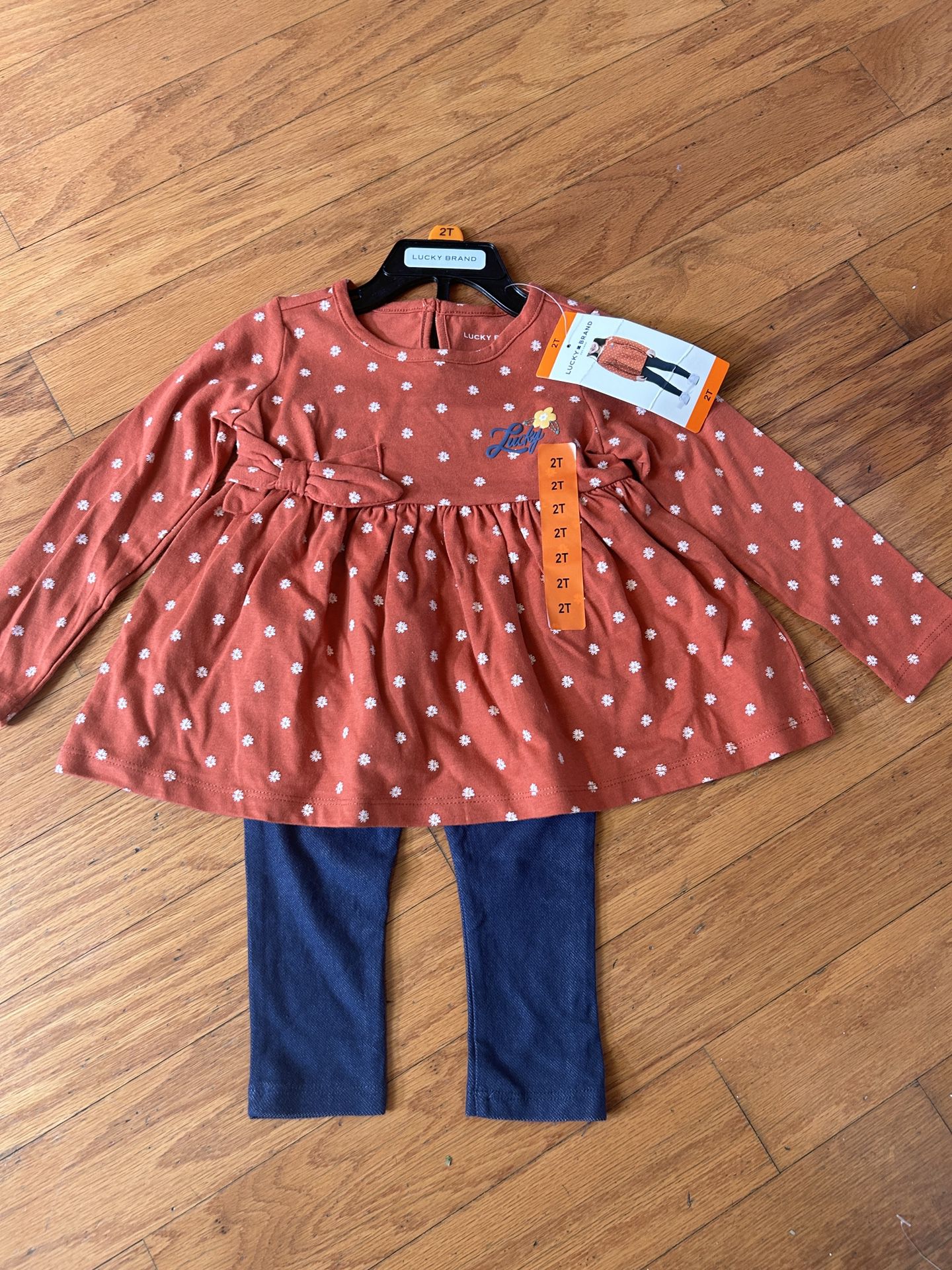 NWT Lucky Brand Girls  2pcs outfit set size 2T