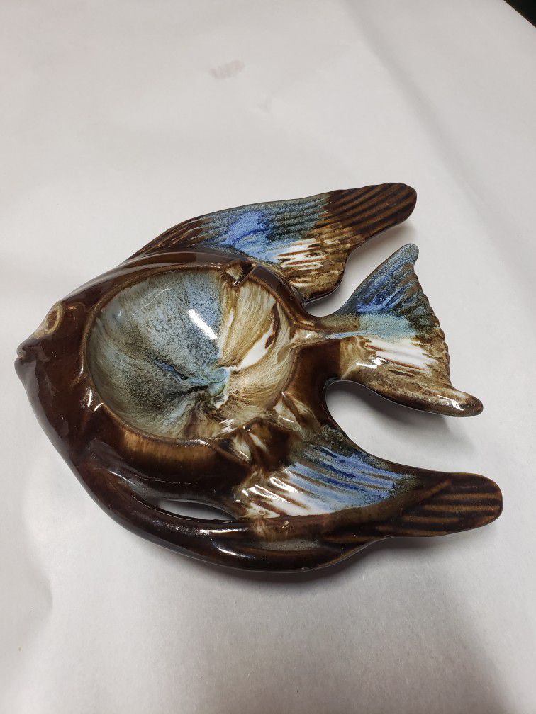 Enesco Ashtray. Brown Aqua Fish Ashtray. Florida Ceramic Fish. MCM Retro Table Beach House, Lake House Decor

