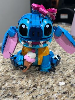 Lego stitch