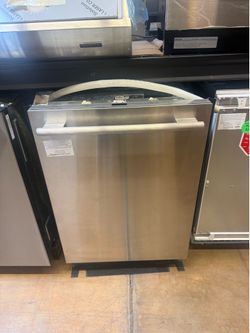 Thermador 24” dishwasher Masterpiece series
