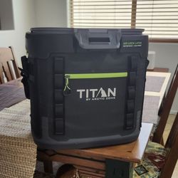 New Titan Ice Chest