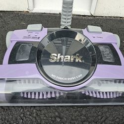 Shark Vacuum Cleaner 