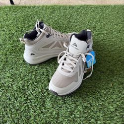 NEW-Men’s Hiking or Work Sneakers Waterproof & Slip Resistant (BRAND NEW)