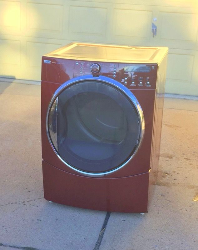 Kenmore Elite HE5 Steam Dryer – 7.5 cu. ft High Capacity – Dark Red