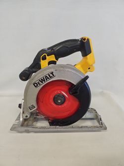 Dewalt DCS391  20V Max Cordless 6-1/2" Circular Saw TOOL ONLY P817697-1
