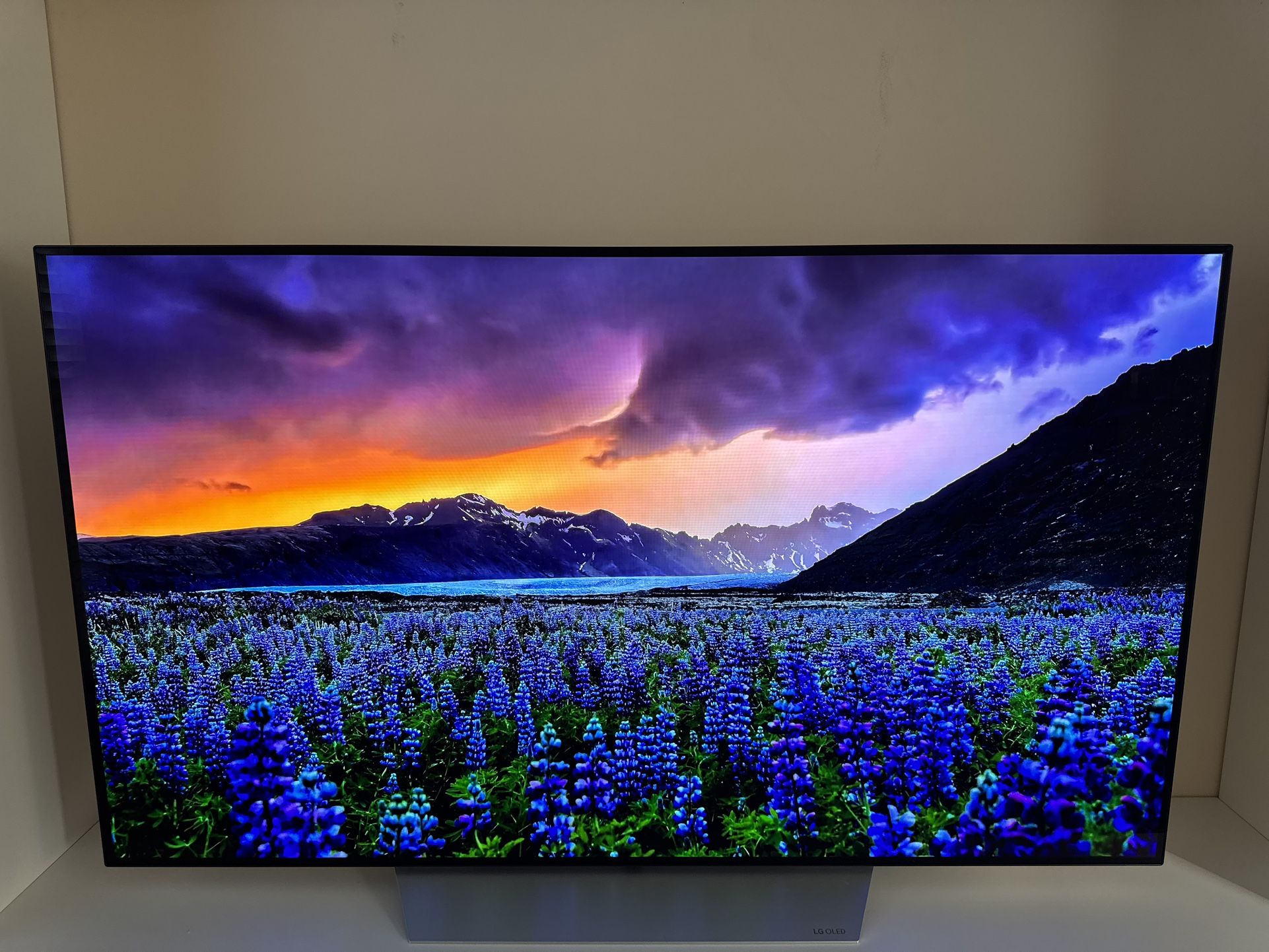 LG C8PUA 4K HDR Smart OLED TV w/ AI ThinQ® - 65" Class (64.5" Diag)