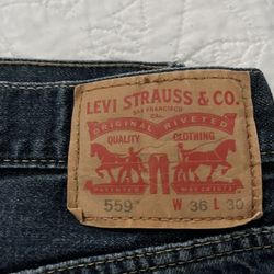 Levi Jeans 559