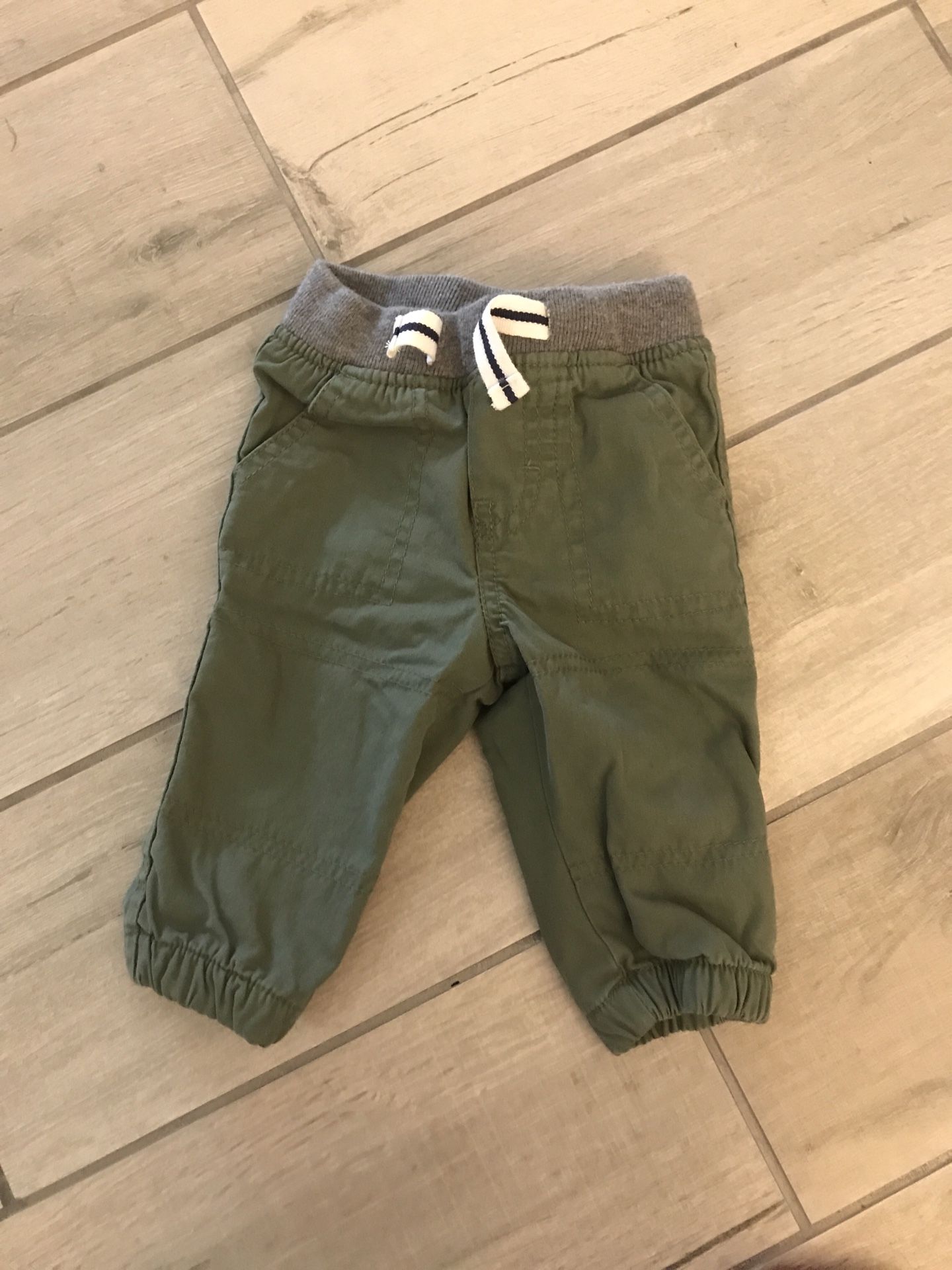 0-3 month Oshkosh pant