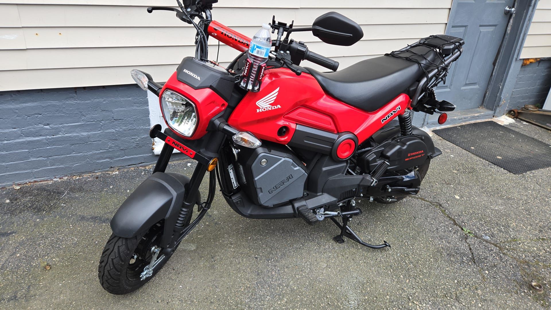 Honda Navi 2022 Year Red & Black