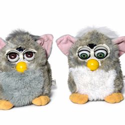 2 Vintage 1998 Furby Toys – For Parts 