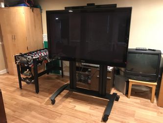 65” Samsung plasma tv with rolling stand