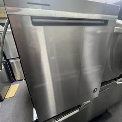 Whirlpool Dishwasher 24” 
