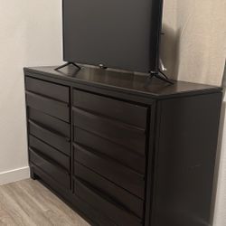 Dark Brown Dresser Set