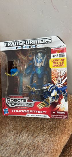 Transformers Prime Thundertron action figure
