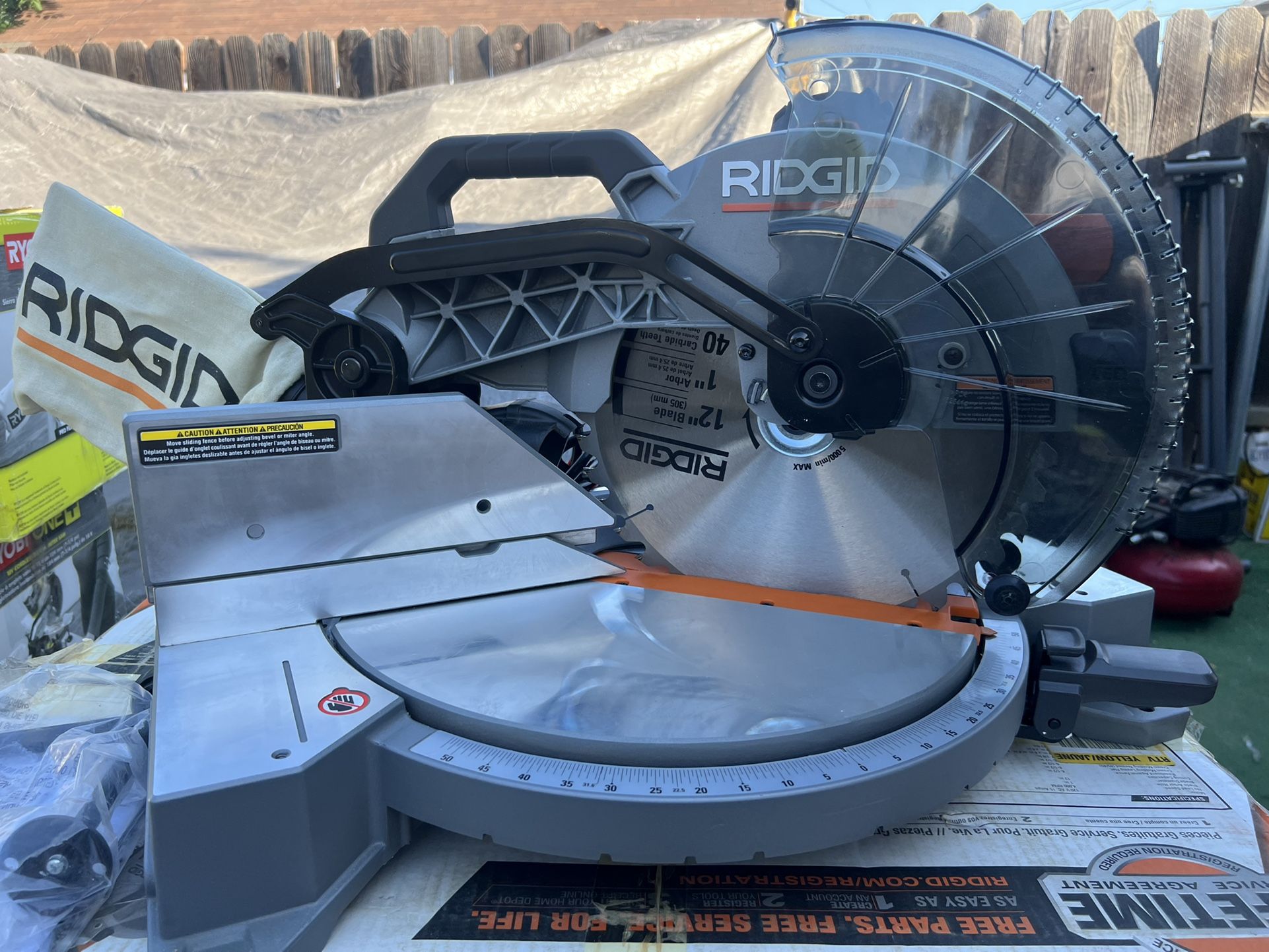 RIDGID 15 Amp Corded 12 in. Dual Bevel Miter Saw with LED Cutline Indicator